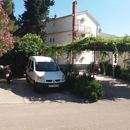 Apartment Viktoria Primošten المظهر الخارجي الصورة