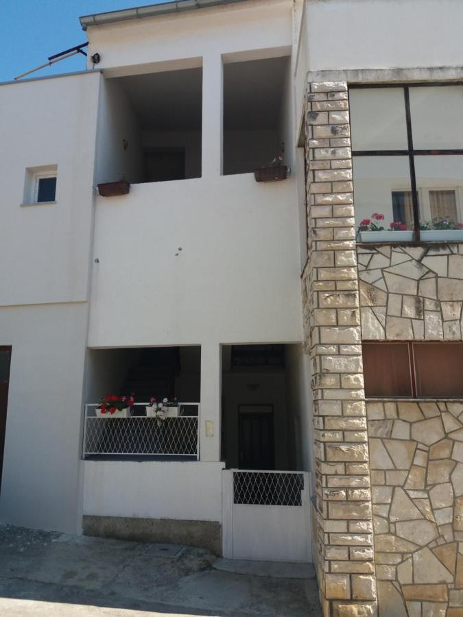 Apartment Viktoria Primošten المظهر الخارجي الصورة