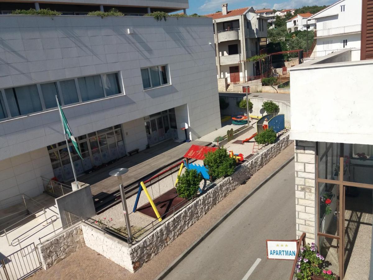 Apartment Viktoria Primošten المظهر الخارجي الصورة